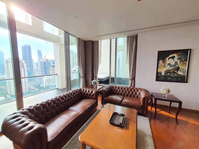 For Rent & Sale The Sukhothai Residences | 3 Beds | High floor | Jacuzzi in the balcony